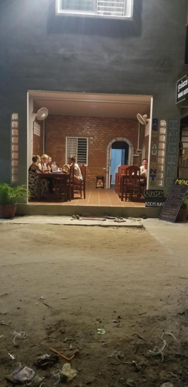 Ing Ing Guesthouse Koh Rong Sanloem Esterno foto